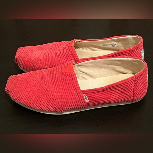 TOMS Red Cordiroy Flats Women's Alpargata - Picture 1 of 15